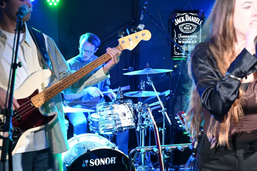 ../Images/10 jaar Ro's Barbershop 057.jpg